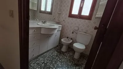 Apartment on Avinguda de la Constitució photo 20