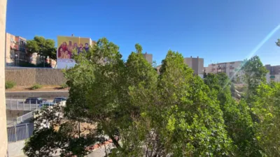 Apartment on Calle de Bañeres photo 5