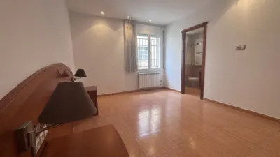 Flat on Carrer de Sant Marc photo 8