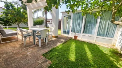 Semi-detached chalet in Núcleo Urbano-Urbanizaciones photo 16