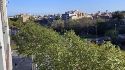 Piso en venta en Avinguda de Llorenç Puig, número 00, El Mas Ratés-La Montserratina-El Ginestar (Viladecans) de 412.000 €