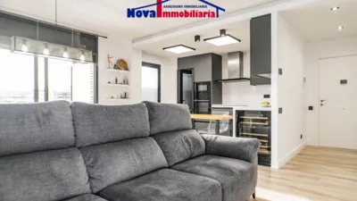 Piso en venta en Avinguda de Llorenç Puig, número 00, El Mas Ratés-La Montserratina-El Ginestar (Viladecans) de 412.000 €