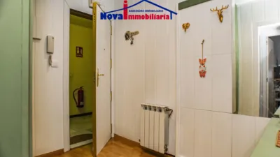 Apartment on Carrer de Cristòfor Colom, No. 17 photo 2