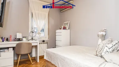 Apartment on Carrer de Cristòfor Colom, No. 17 photo 22