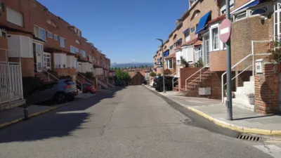 Semi-detached chalet in El Burgo-El Abajón photo 28