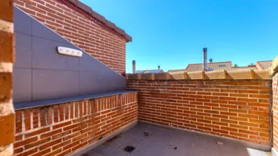 Semi-detached chalet in El Burgo-El Abajón photo 24