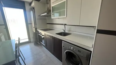 Piso en alquiler en Calle Miguel Servet, Arroyo de la Encomienda de 800 €<span>/mes</span>