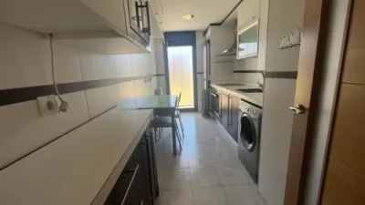 Piso en alquiler en Calle Miguel Servet, Arroyo de la Encomienda de 800 €<span>/mes</span>