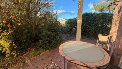 Casa adosada en venta en Calle de Parrillanos, Boecillo de 330.000 €