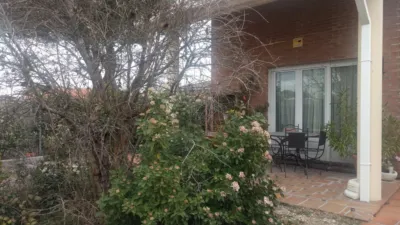 Casa adosada en venta en Calle de Parrillanos, Boecillo de 330.000 €