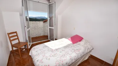 Apartment on Maeda Street in San Mamés photo 10