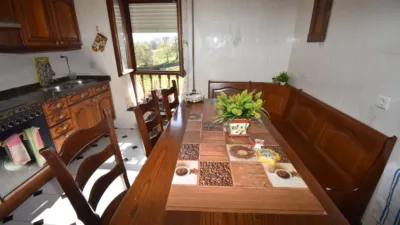 Single-family home in Solares photo 8