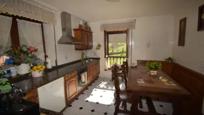 Single-family home in Solares photo 9