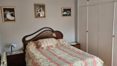 Apartment on Calle del Marqués del Robrero photo 11