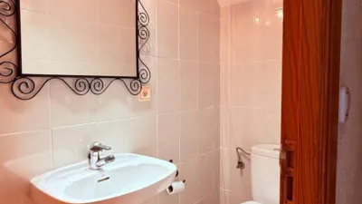 Semi-detached chalet in La Navata photo 14