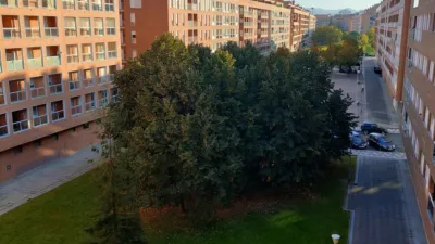 Piso en alquiler en Ermitagaña-Mendebaldea-Etxabakoitz, Ermitagaña-Mendebaldea-Etxabakoitz (Pamplona - Iruña) de 1.500 €<span>/mes</span>