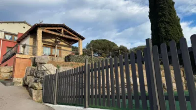 House for sale in Vilanova del Vallès photo 3