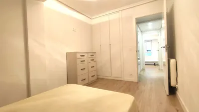 Piso en venta en Calle de Lope Isasti, 7, Erdialdea (Errenteria) de 285.000 €
