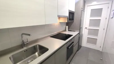 Piso en venta en Calle de Lope Isasti, 7, Erdialdea (Errenteria) de 285.000 €