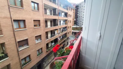 Piso en venta en Calle de Lope Isasti, 7, Erdialdea (Errenteria) de 285.000 €