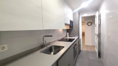 Piso en venta en Calle de Lope Isasti, 7, Erdialdea (Errenteria) de 285.000 €