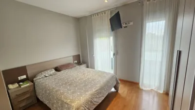 Duplex on Carrer del Llevant photo 15