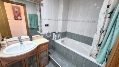Apartment on Avinguda de Josep Tarradellas photo 39