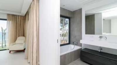 Semi-detached house in Guadalbon photo 25