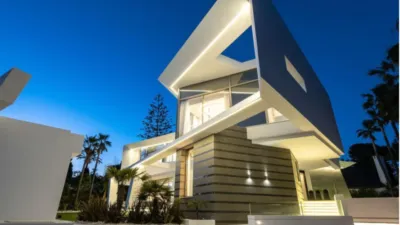 Casa en venta en los Monteros-Bahía de Marbella, Los Monteros-Bahía de Marbella (Distrito Las Chapas. Marbella) de 12.500.000 €