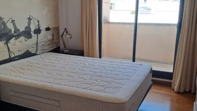 Piso en alquiler en Avenida de España, Arco Norte-Avenida de España (Distrito Zona Centro. Dos Hermanas) de 1.000 €<span>/mes</span>