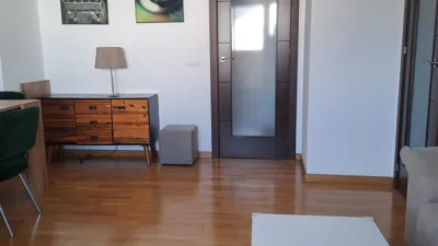 Piso en alquiler en Avenida de España, Arco Norte-Avenida de España (Distrito Zona Centro. Dos Hermanas) de 1.000 €<span>/mes</span>