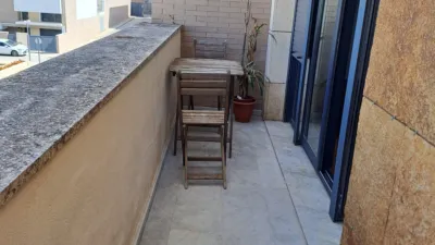 Piso en alquiler en Avenida de España, Arco Norte-Avenida de España (Distrito Zona Centro. Dos Hermanas) de 1.000 €<span>/mes</span>