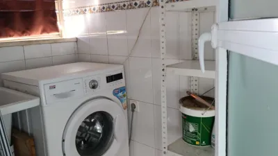 Piso en alquiler en Avenida de Adolfo Suárez, Arco Norte-Avenida de España (Distrito Zona Centro. Dos Hermanas) de 950 €<span>/mes</span>