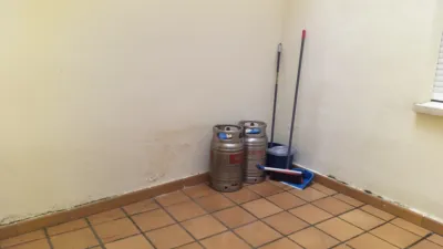 Piso en alquiler en Calle de Santa María Magdalena, cerca de Calle de la Botica, Centro-Doña Mercedes (Distrito Zona Centro. Dos Hermanas) de 900 €<span>/mes</span>