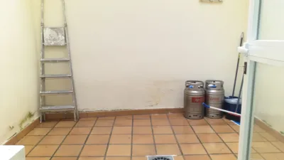 Piso en alquiler en Calle de Santa María Magdalena, cerca de Calle de la Botica, Centro-Doña Mercedes (Distrito Zona Centro. Dos Hermanas) de 900 €<span>/mes</span>