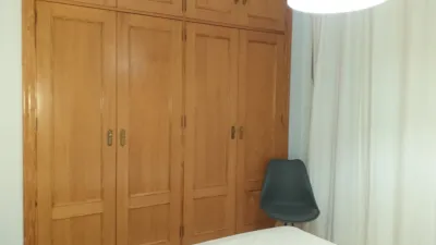 Piso en alquiler en Calle de Santa María Magdalena, cerca de Calle de la Botica, Centro-Doña Mercedes (Distrito Zona Centro. Dos Hermanas) de 900 €<span>/mes</span>