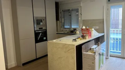 Piso en alquiler en Centro-Doña Mercedes, Centro-Doña Mercedes (Distrito Zona Centro. Dos Hermanas) de 1.100 €<span>/mes</span>