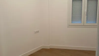 Piso en alquiler en Centro-Doña Mercedes, Centro-Doña Mercedes (Distrito Zona Centro. Dos Hermanas) de 850 €<span>/mes</span>