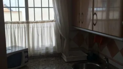 Piso en alquiler en Centro-Doña Mercedes, Centro-Doña Mercedes (Distrito Zona Centro. Dos Hermanas) de 750 €<span>/mes</span>