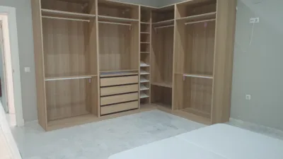 Piso en alquiler en Arenal-La Pólvora, Arenal-La Pólvora (Distrito Zona Centro. Dos Hermanas) de 850 €<span>/mes</span>
