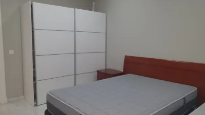 Piso en alquiler en Arenal-La Pólvora, Arenal-La Pólvora (Distrito Zona Centro. Dos Hermanas) de 850 €<span>/mes</span>