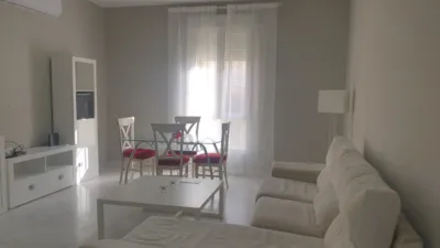 Piso en alquiler en Arenal-La Pólvora, Arenal-La Pólvora (Distrito Zona Centro. Dos Hermanas) de 850 €<span>/mes</span>
