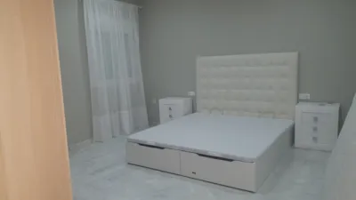 Piso en alquiler en Arenal-La Pólvora, Arenal-La Pólvora (Distrito Zona Centro. Dos Hermanas) de 850 €<span>/mes</span>
