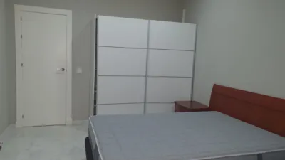 Piso en alquiler en Arenal-La Pólvora, Arenal-La Pólvora (Distrito Zona Centro. Dos Hermanas) de 850 €<span>/mes</span>
