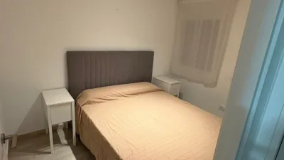 Piso en alquiler en Arenal-La Pólvora, Arenal-La Pólvora (Distrito Zona Centro. Dos Hermanas) de 850 €<span>/mes</span>