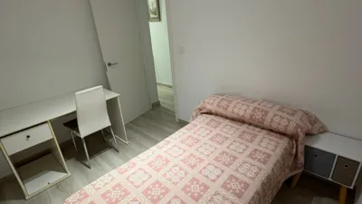 Piso en alquiler en Arenal-La Pólvora, Arenal-La Pólvora (Distrito Zona Centro. Dos Hermanas) de 850 €<span>/mes</span>