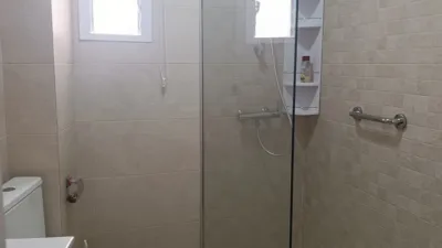 Piso en alquiler en Calle Canónigo, cerca de Calle de San Francisco, Centro-Doña Mercedes (Distrito Zona Centro. Dos Hermanas) de 1.000 €<span>/mes</span>