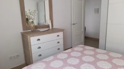 Piso en alquiler en Calle Canónigo, cerca de Calle de San Francisco, Centro-Doña Mercedes (Distrito Zona Centro. Dos Hermanas) de 1.000 €<span>/mes</span>