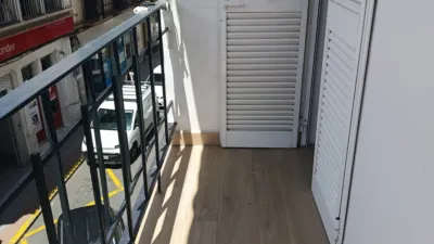 Piso en alquiler en Calle Canónigo, cerca de Calle de San Francisco, Centro-Doña Mercedes (Distrito Zona Centro. Dos Hermanas) de 1.000 €<span>/mes</span>