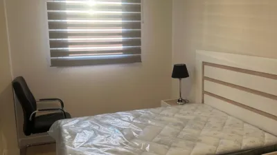 Piso en alquiler en Avenida Felipe González Márquez, Entrenúcleos (Dos Hermanas) de 1.300 €<span>/mes</span>